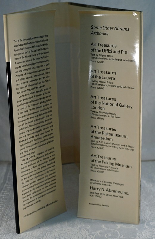 ART TREASURES OF THE VATICAN LIBRARY By Leonard Von Matt - Hardcover gallery