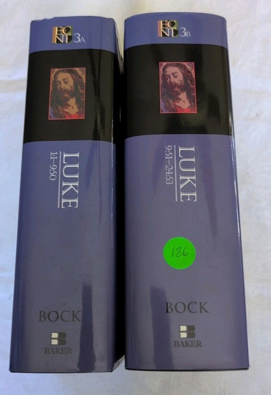 Baker Academic Luke 1:1-9:50 & 9:51-24:53 Darrell Bock Hardcover gallery