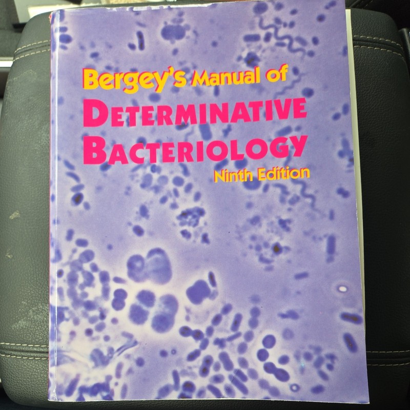 Bergey’s Manual of Determinative Bacteriology 9th Edition Holt Softcover