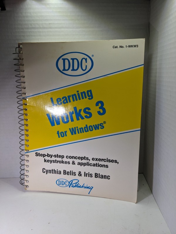 Vintage 1995 ‘Learning WORKS 3 For Windows’ Spiral Softcover Workbook