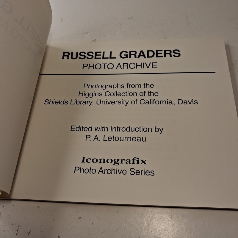 Russell Graders Photo Archive Book by P.A. Letourneau - 1993 Heavy Equipment gallery