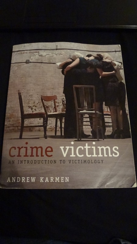 Crime Victims: An Introduction to Victimology – paperback Karmen, Andrew