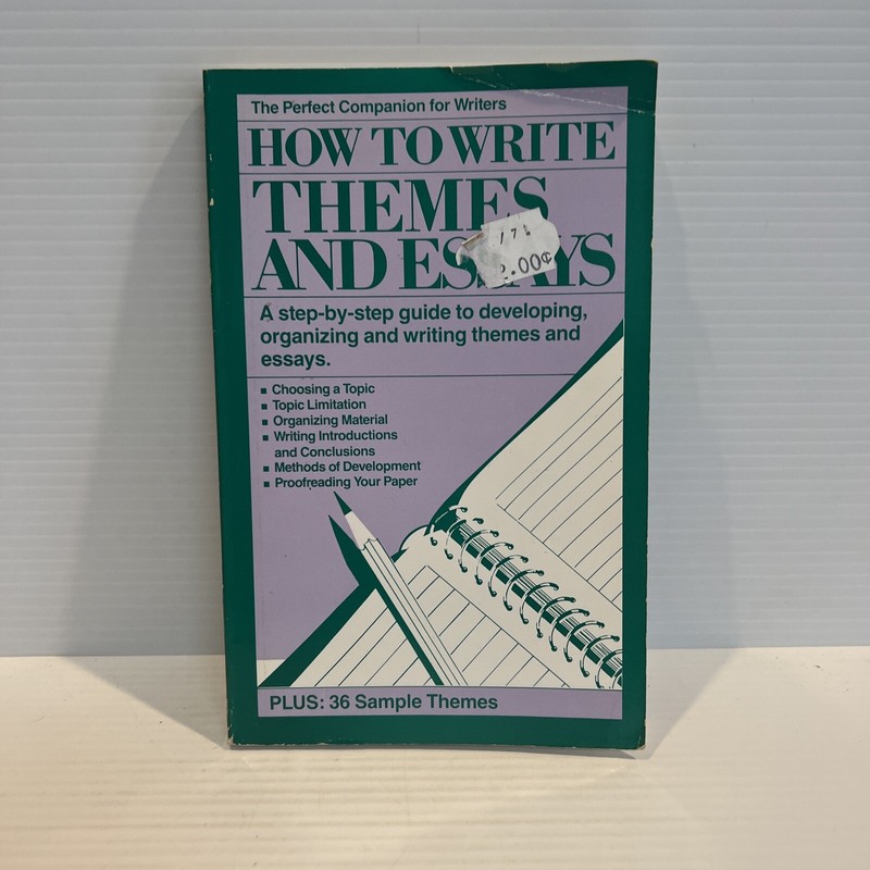 How to Write Themes and Essays by McCall, John; Titelbaum, Harry