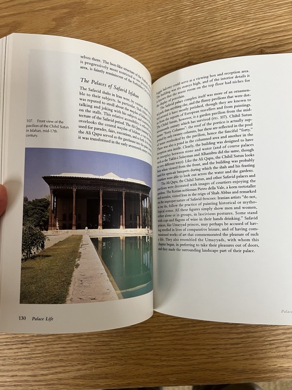 ISLAMIC ART IN CONTEXT (PERSPECTIVES (HARRY N. ABRAMS, By Robert Irwin EXCELLENT gallery