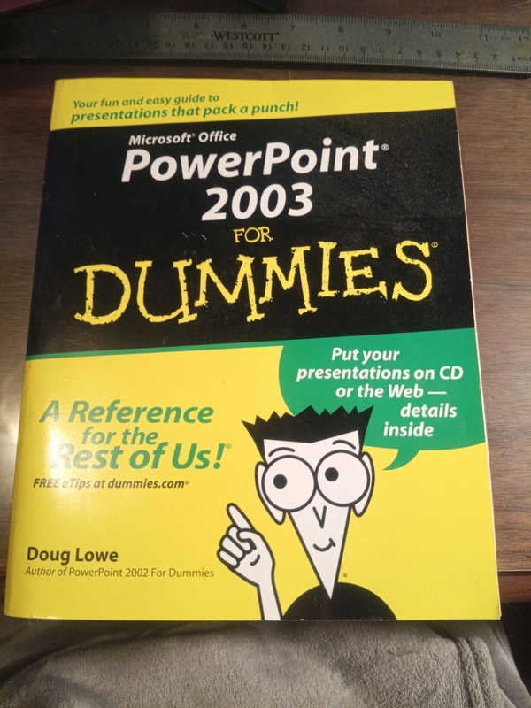PowerPoint 2003 for Dummies® by Doug Lowe (2003, Trade Paperback)