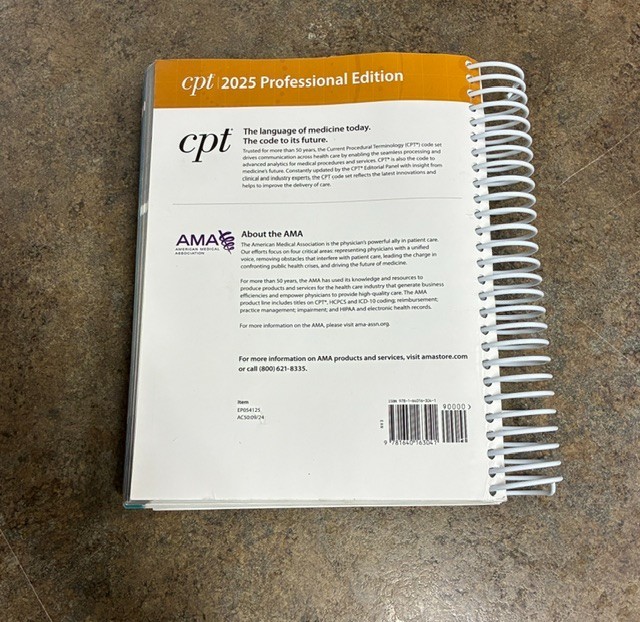 CPT Professional 2025 by American Medical Association (2024, Spiral) gallery