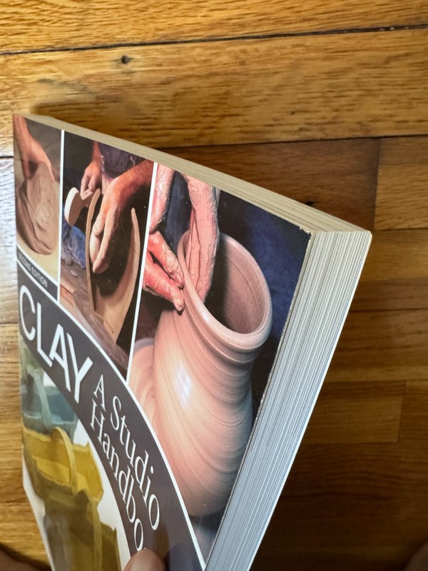 CLAY A STUDIO HANDBOOK By Vince Pitelka **BRAND NEW** gallery