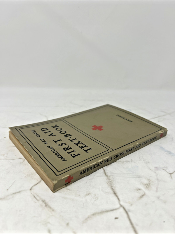 American Red Cross First Aid Text-Book Revised 1933 1940 Paperback Illustrated gallery