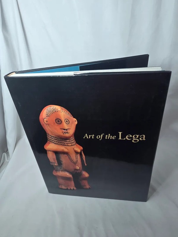 Art of the Lega; Elisabeth Cameron